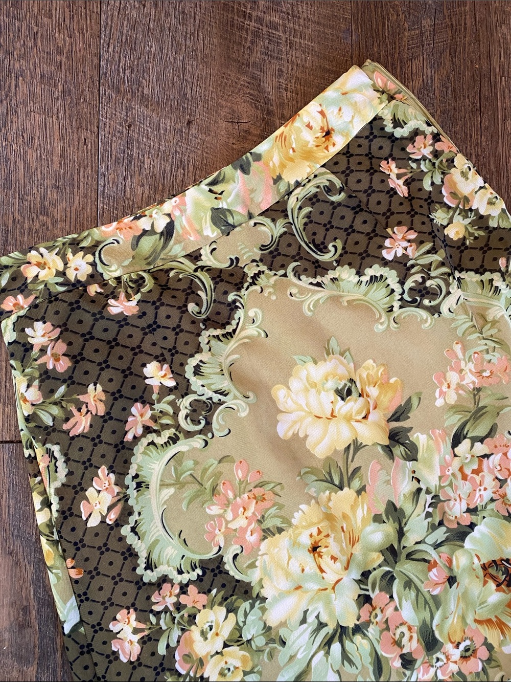 Floral Green Tiered Midi Skirt - Green - Picture 4 of 8